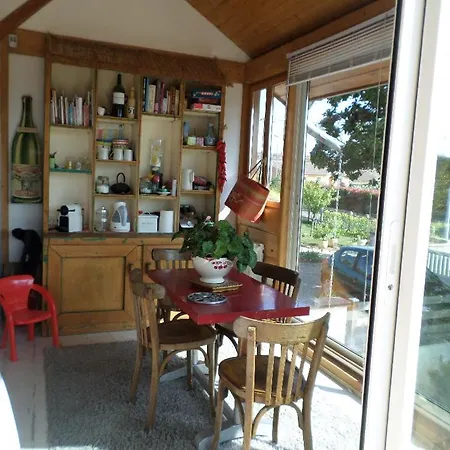 Maison Patio Et Piscine Privatunterkunft *